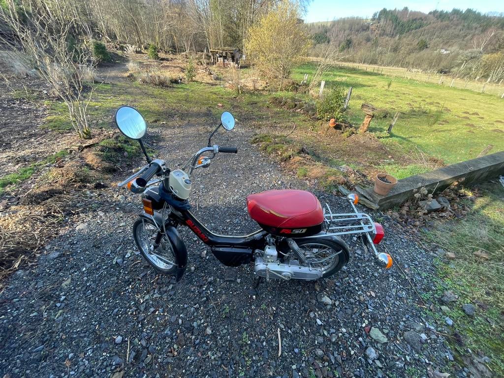 Mobylette Suzuki FA 50, Fietsen en Brommers, Brommers | Tomos, Zo goed als nieuw, Ophalen