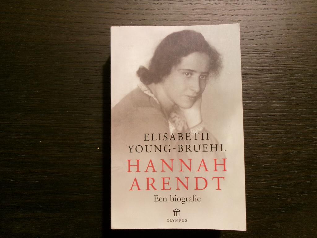 Hannah Arendt -Een biografie-  Elisabeth Young-Bruehl, Enlèvement ou Envoi