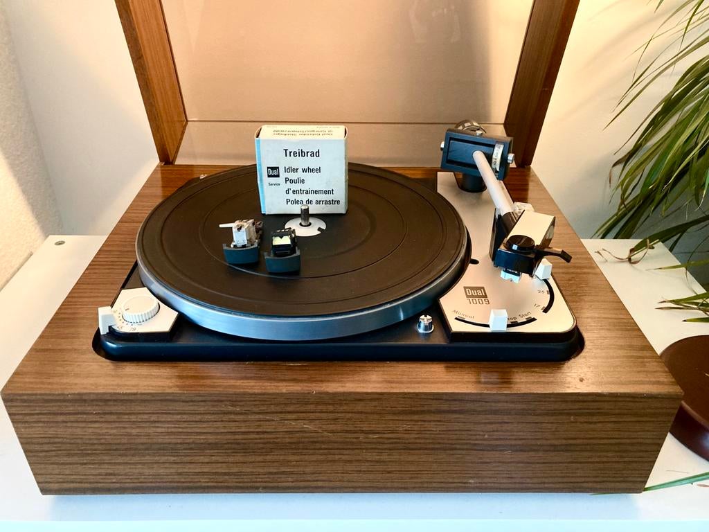 Dual 1009 rénové, Enlèvement, Comme neuf, Tourne-disque, Dual