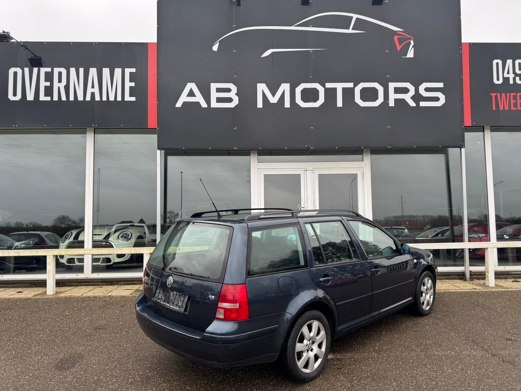 VW GOLF IV 1.6i Automaat Break 2005 135.000 km Airco, Auto's, Automaat, Euro 6, Bedrijf, Onderhoudsboekje