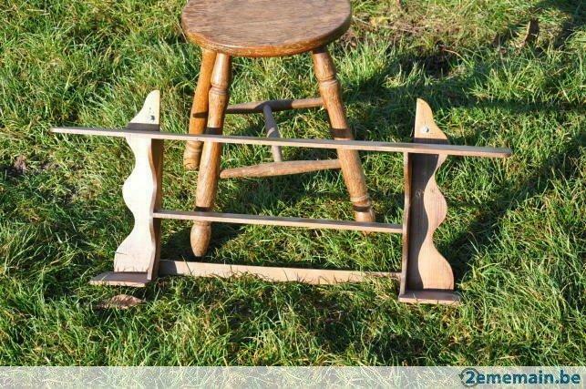 etagère pour serie de pot à épice