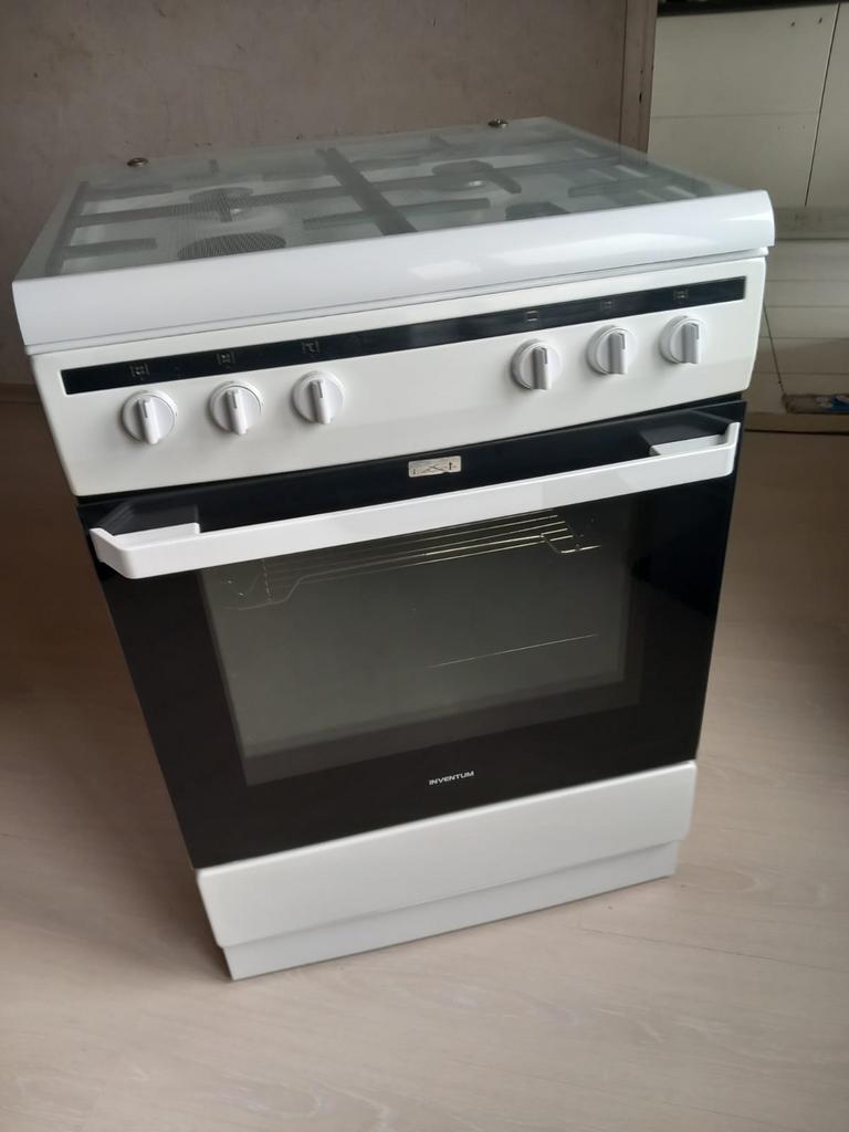Gas met oven, Ophalen, Zo goed als nieuw, Gas