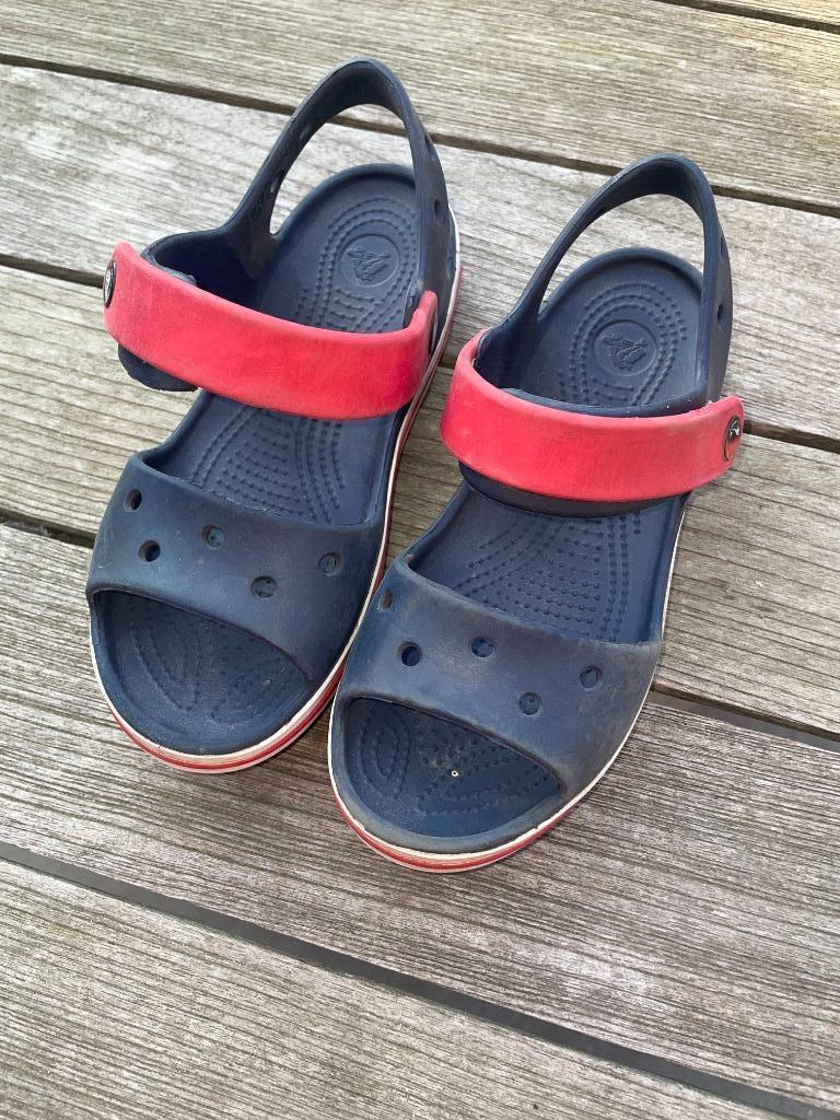 Crocs-sandalen, Kinderen en Baby's, Kinderkleding | Schoenen en Sokken, Gebruikt, Overige typen, Jongen of Meisje, Ophalen of Verzenden