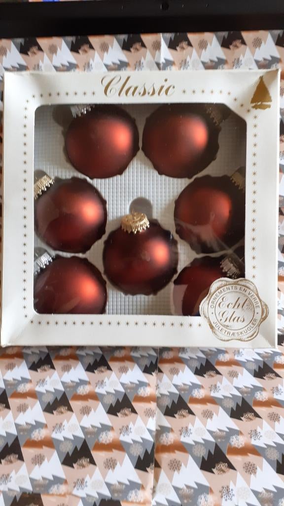 boite de 7  boules de noel en verre rouge mat, Ophalen of Verzenden, Nieuw