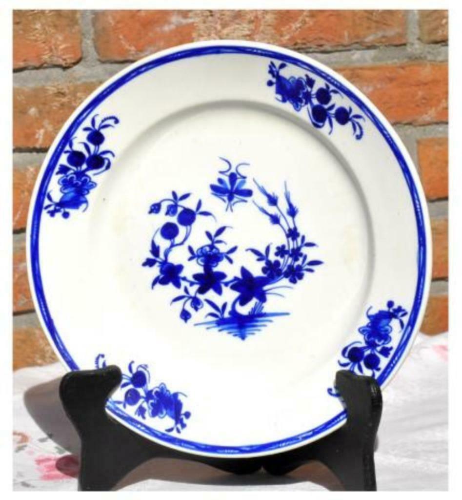 §assiette tournai 11/84, Enlèvement ou Envoi