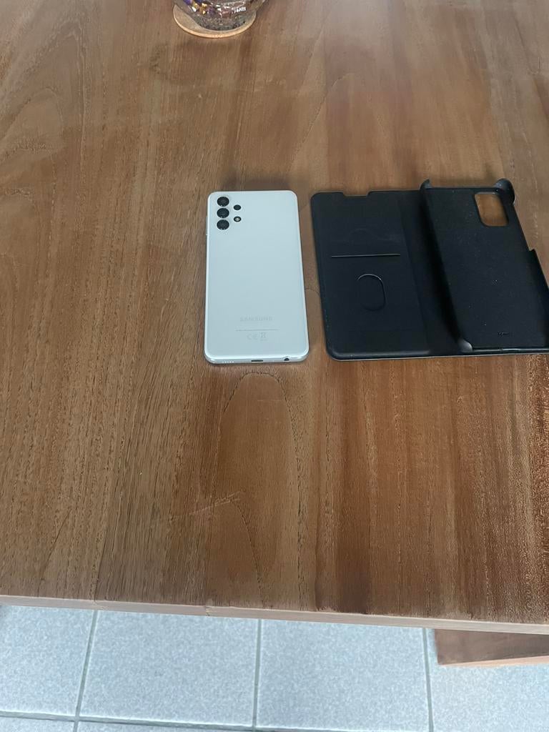 Gsm smartphone galaxy A32 5g128gb witte achtergrond, Ophalen, Zo goed als nieuw