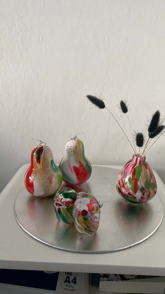 Een leuk setje met 2 vogeltjes,2peren en een vaasje, Ophalen, Zo goed als nieuw