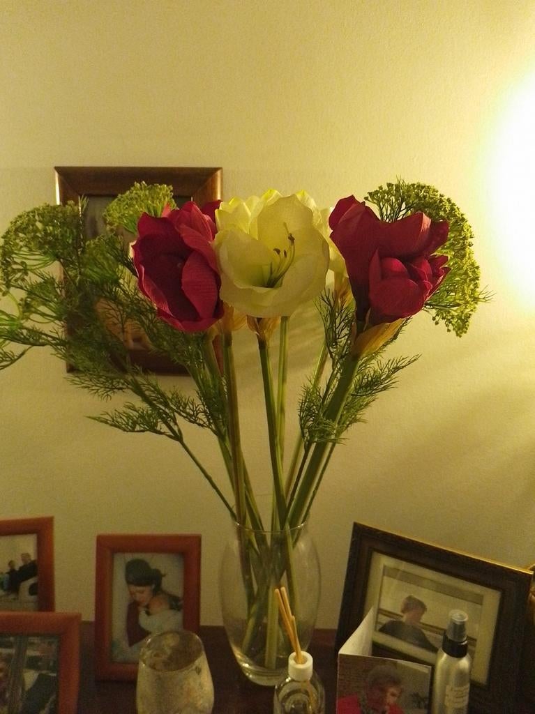 Boeket kunstbloemen, Enlèvement, Utilisé, Intérieur