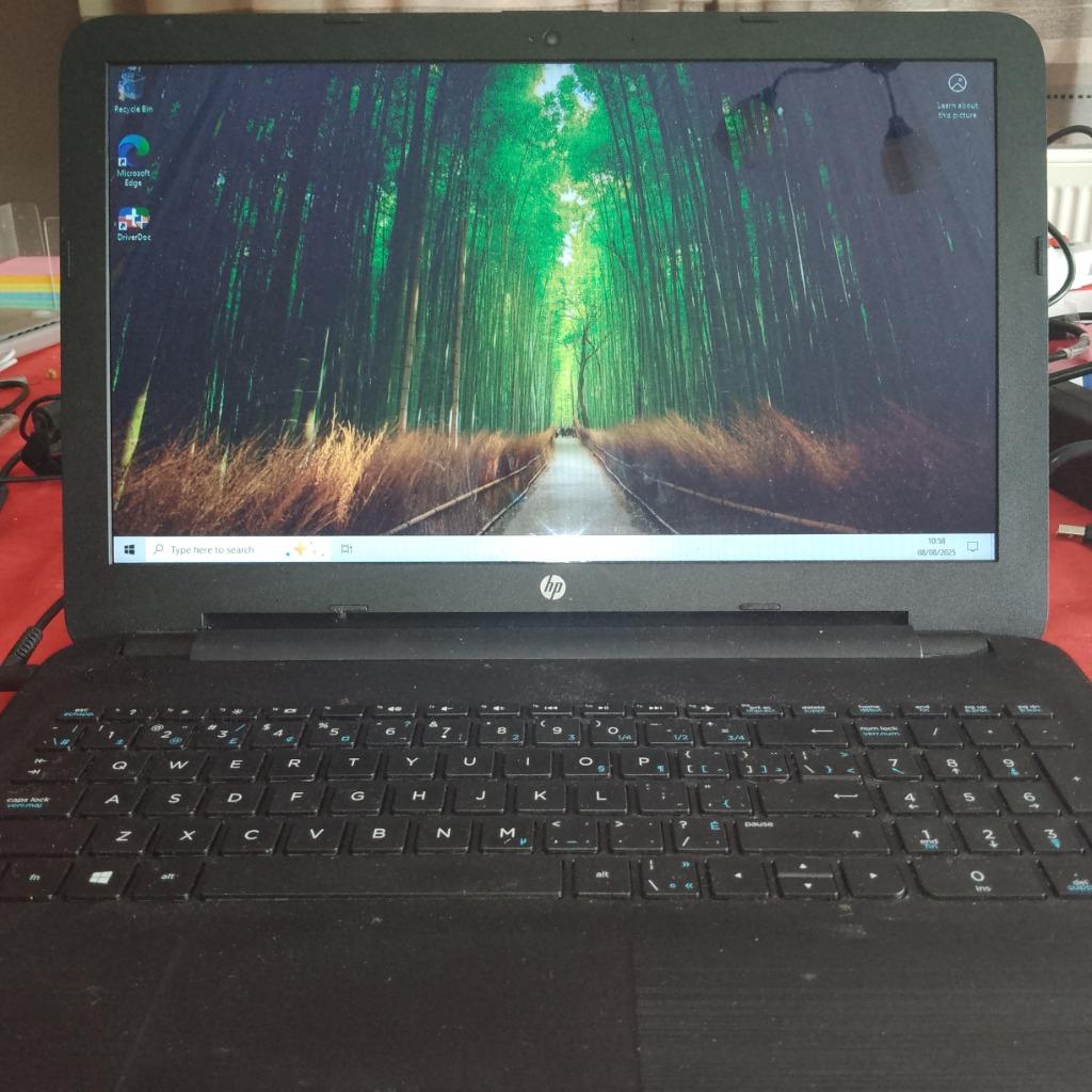 Portable HP w 10 en anglais clavier qwerty, HDD, Qwerty, 8 GB, Enlèvement