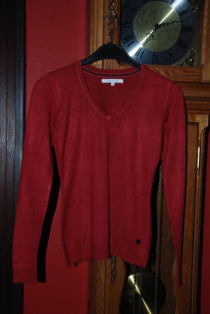 Pull"Lola&Liza" en V rouge bordeaux Manches longues T34-36, Rouge, Enlèvement ou Envoi, Lola & Liza, Comme neuf