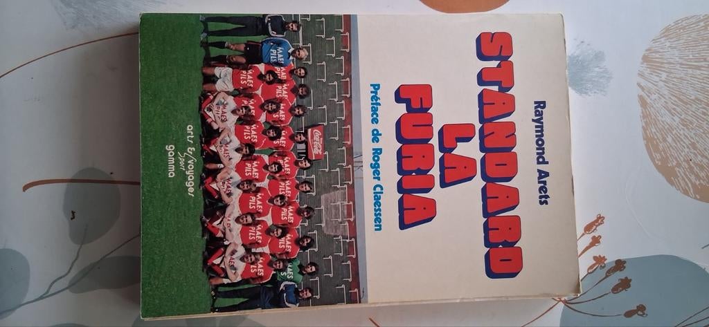 Collection livre standard de liege en bon état, Enlèvement