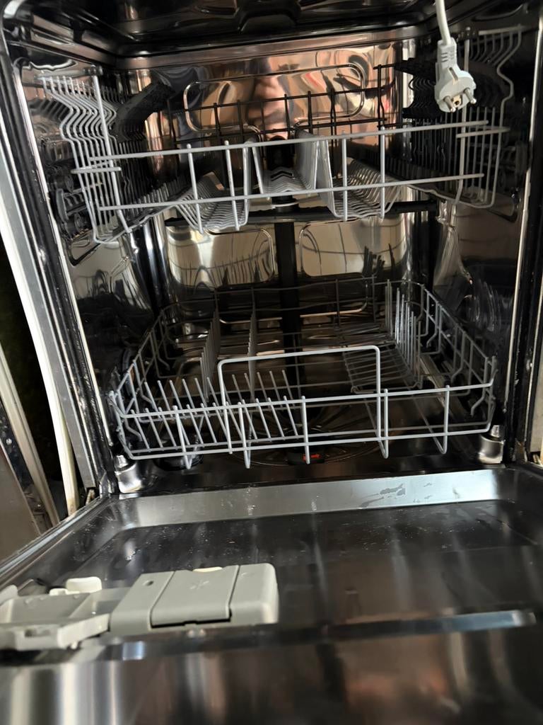Inbouw afwasmachine IKEA, Elektronische apparatuur, Vaatwasmachines, Ophalen, Zo goed als nieuw, Inbouw