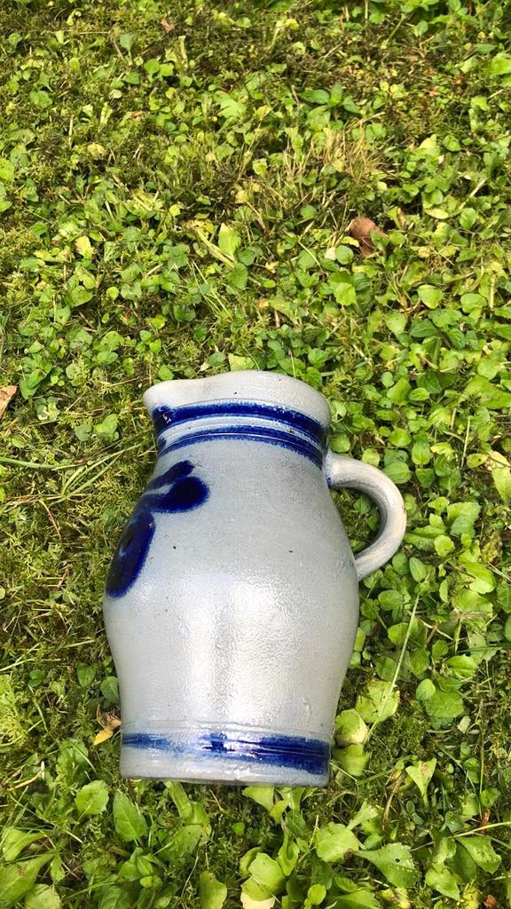 Pichet en grès 1/2 litre, Utilisé