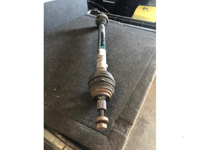 Arbre de transmission avant droit d'un Volkswagen Golf, Enlèvement ou Envoi, 3 mois de garantie, Utilisé, Volkswagen