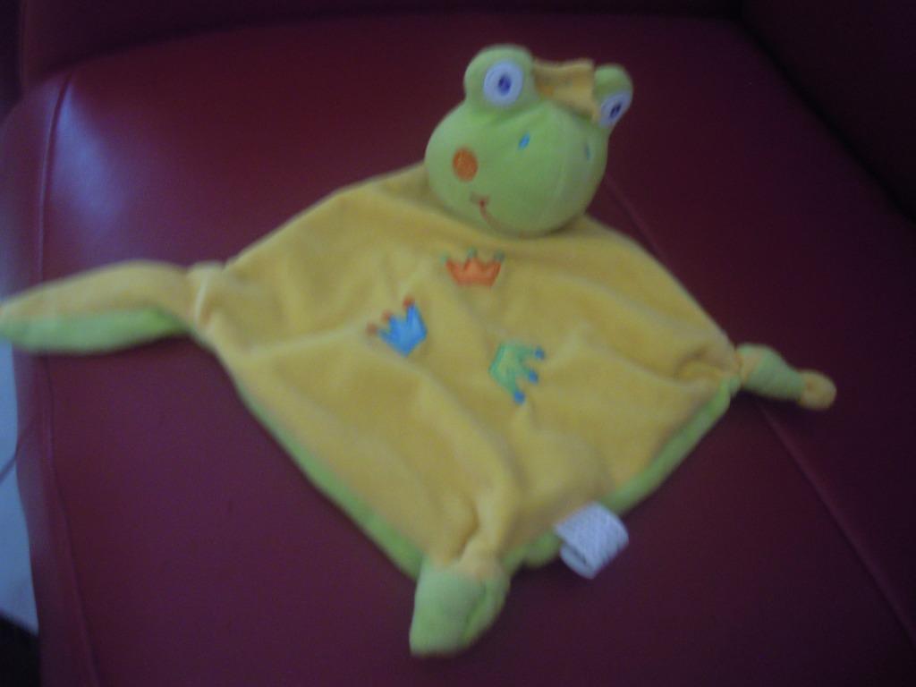 knuffeldoekje  toli kikker(doosF), Enfants & Bébés, Jouets | Peluches, Enlèvement ou Envoi, Neuf, Grenouille