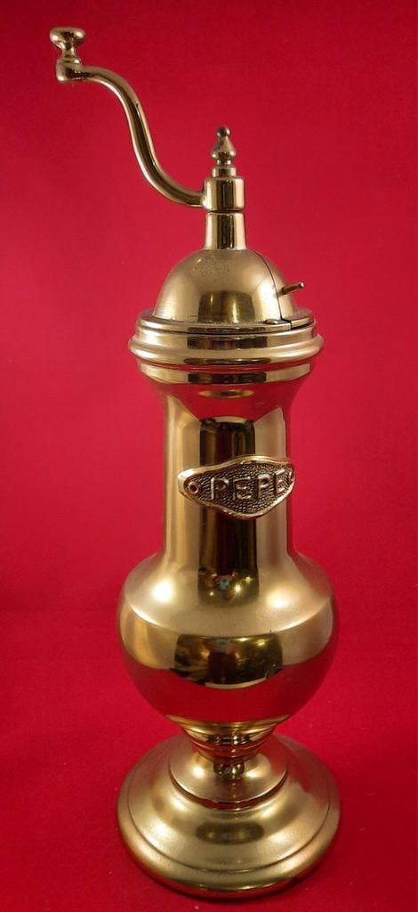 Koffiemolen, Ophalen