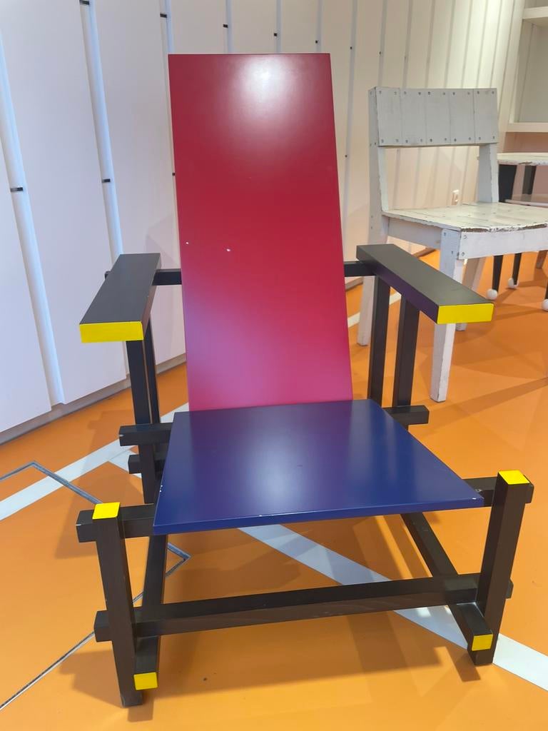 Chaise Van Rietveld rouge/bleu, Enlèvement, Comme neuf