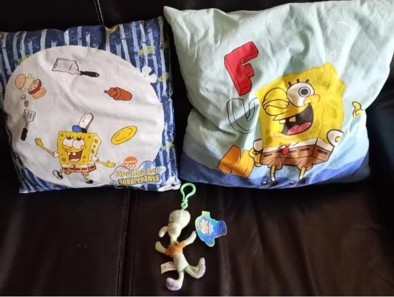 Spongebob : 2 kussens, deken, Octo sleutelhanger 2€/stuk, Verzamelen, Ophalen of Verzenden, Gebruikt
