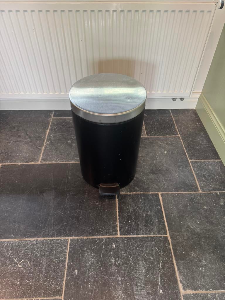 Brabantia vuilbak 20l, Huis en Inrichting, Ophalen, Gebruikt, Met pedaal, 20 tot 30 liter