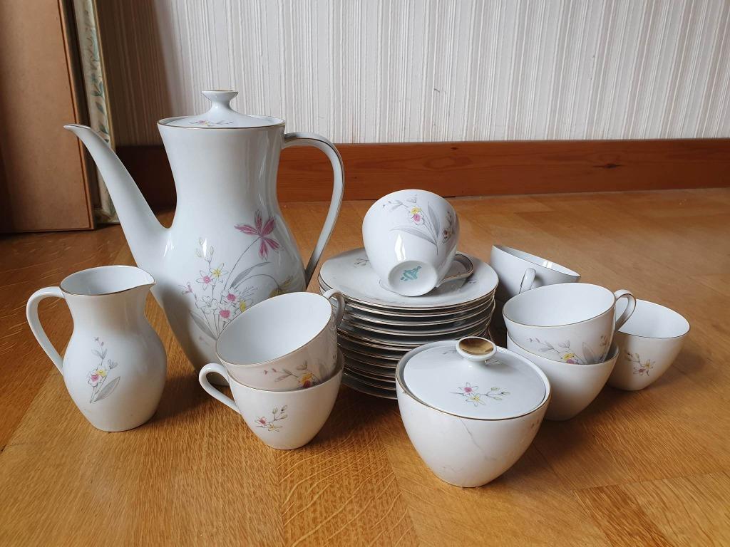 Bloemetjes koffieservies Bavaria, Enlèvement