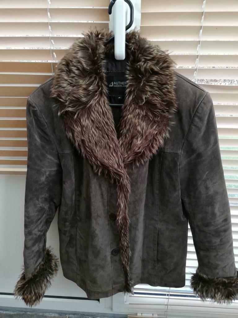 Daim / Suède vest, jas, Enlèvement, Comme neuf, Taille 42/44 (L), Brun