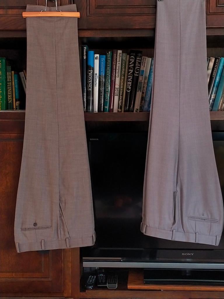herenbroeken apart of samen te koop 10 euro/stuk mt 52, Kleding | Heren, Kostuums en vesten, Maat 52/54 (L), Bruin, Zo goed als nieuw