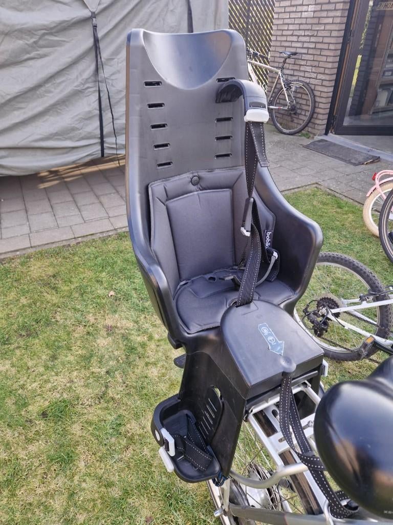 Bobike fietsstoeltje, Fietsen en Brommers, Ophalen, Voetsteuntjes, Zo goed als nieuw, Bobike Maxi One