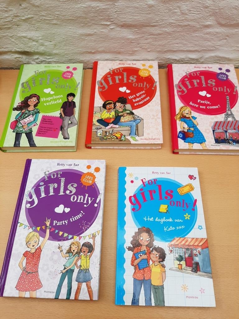 For girls only boeken Hetty van Aar, Boeken, Ophalen, Zo goed als nieuw
