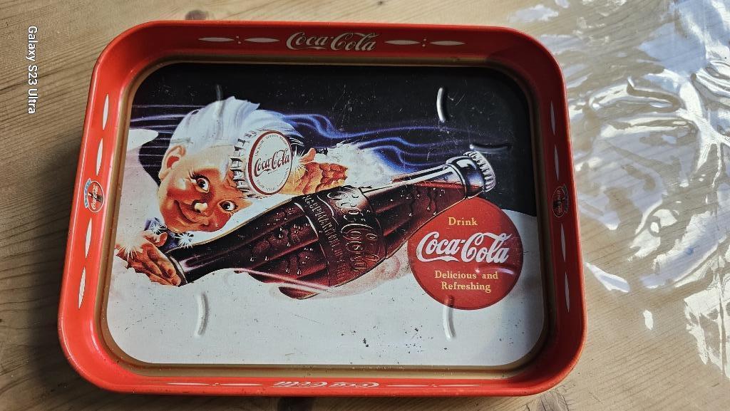 Coca Cola snuisterijen: dienblad en doosje met onderzetters, Enlèvement, Ustensile