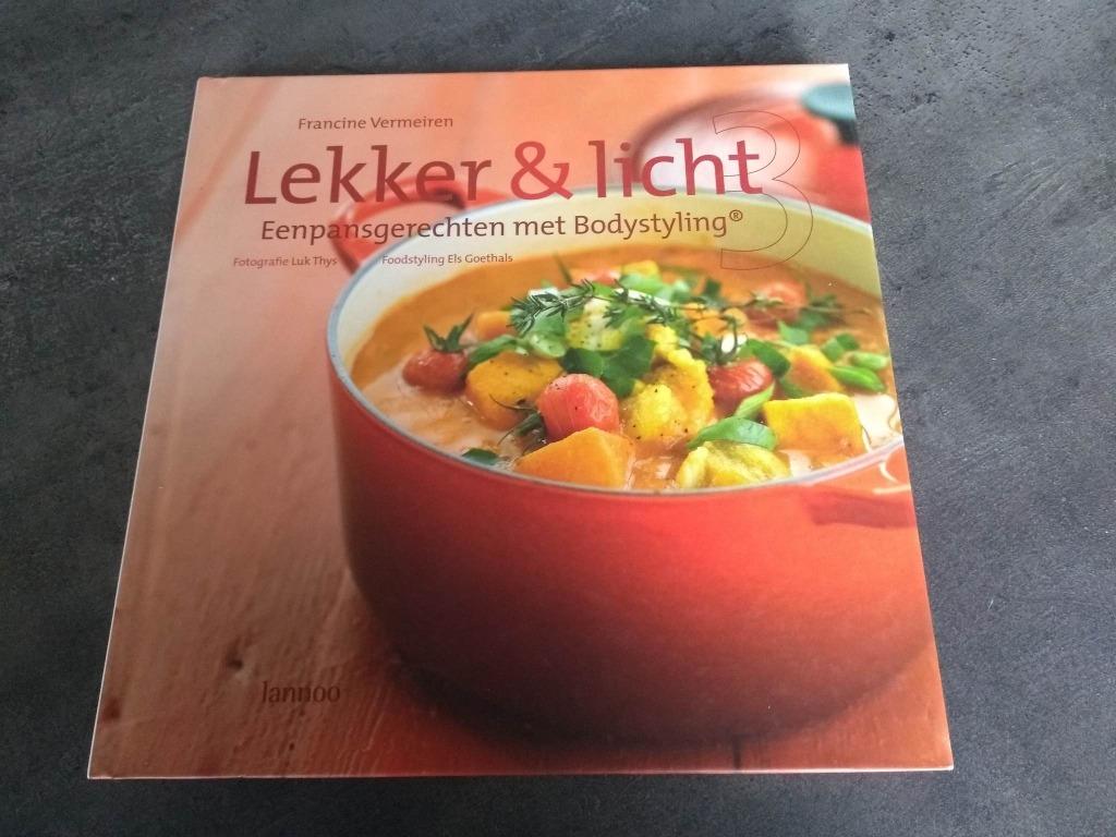 lekker & licht eenpansgerechten met bodystyling, Ophalen of Verzenden, Zo goed als nieuw