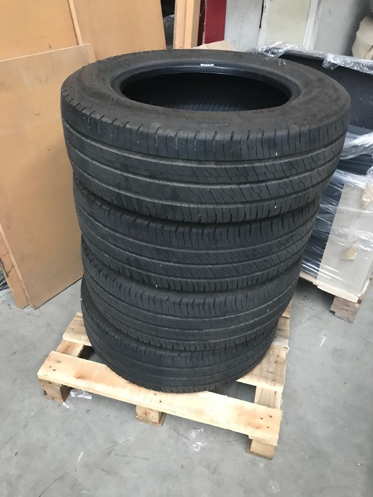 4 Nieuwe banden Goodyear 215/65R, Ophalen, Zomerbanden, Band(en)