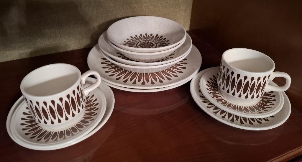 Vintage Biltons Ironstone servies 2 pers., Enlèvement ou Envoi