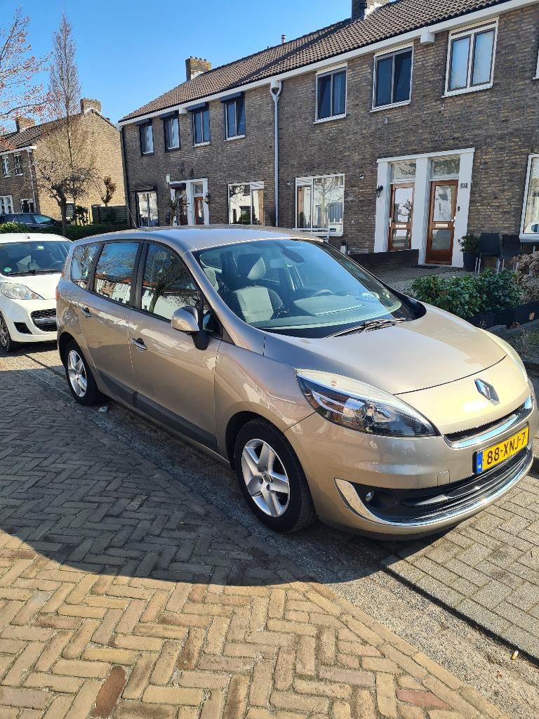 Renault scenic 3 2012 1.4 TCe, Voorwielaandrijving, 7 zetels, Handgeschakeld, Particulier