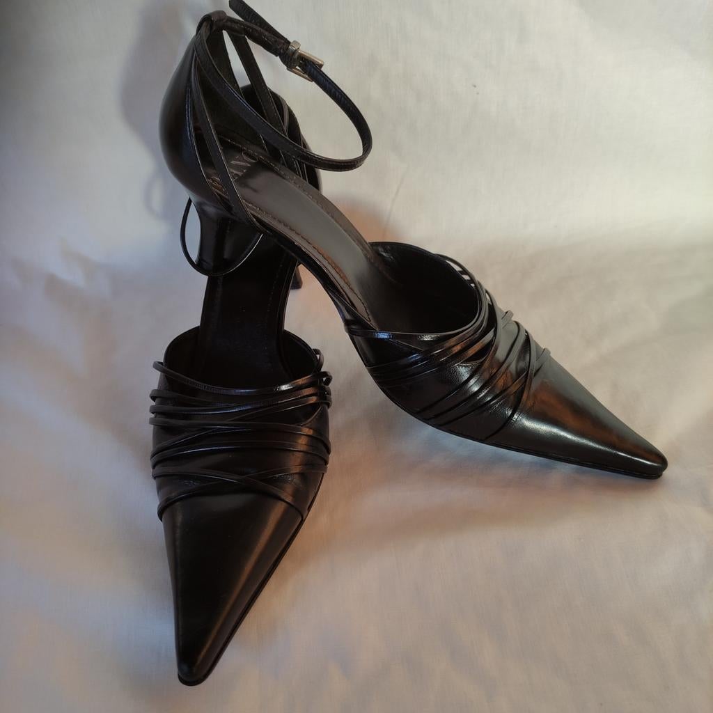Chaussure Mano pour femme taille 37 - portée quelques fois., Vêtements | Femmes, Chaussures, Comme neuf, Noir, Enlèvement