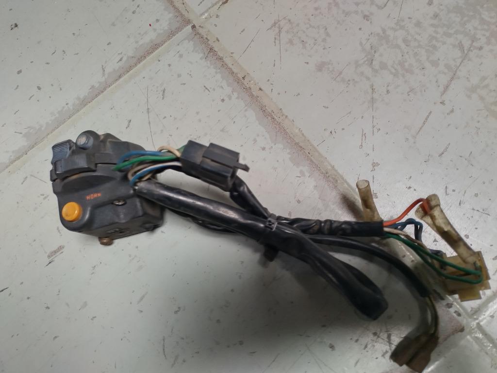 honda cb 750 kz stuurschakelaar links, Motoren, Ophalen of Verzenden, Gebruikt