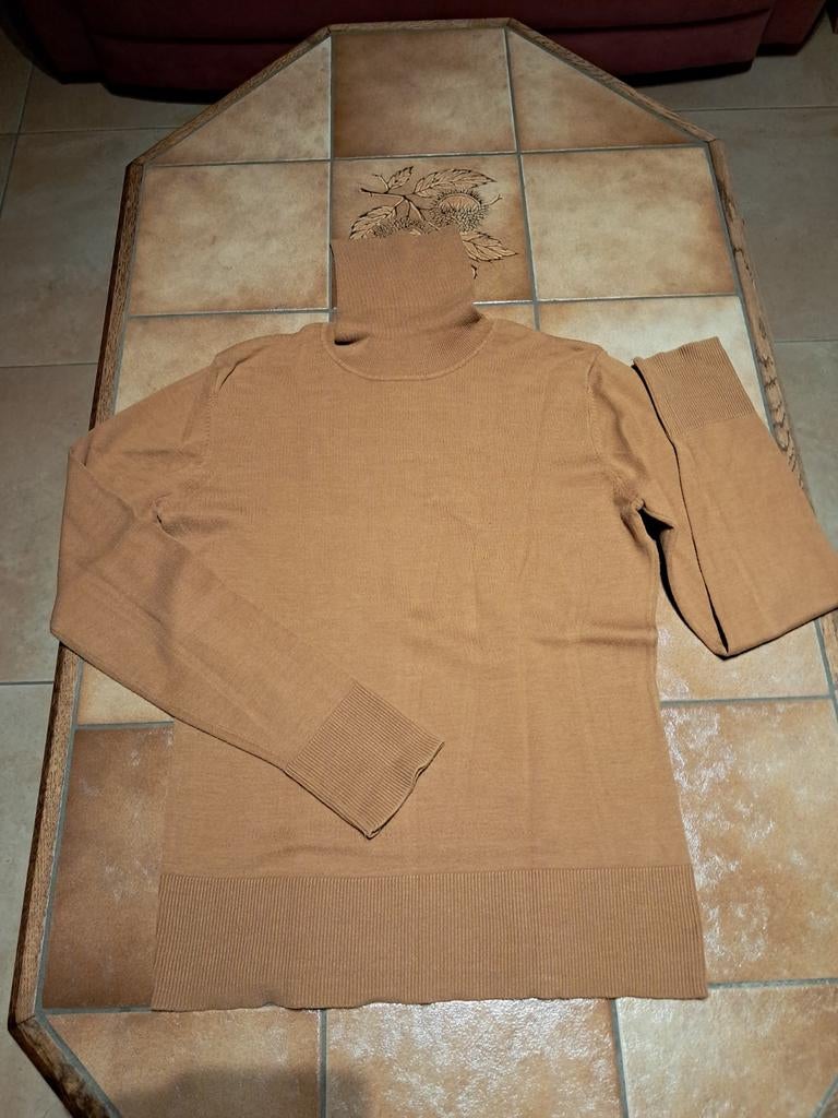 Liberty Island Slim Camelkleurige trui met rolkraag M, Kleding | Dames, Maat 38/40 (M), Overige kleuren, Liberty Island, Ophalen of Verzenden