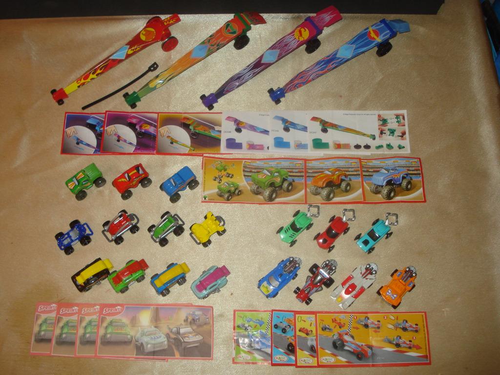 KINDER Lot de Séries Complètes Voitures Diverses 2010 - 2019, Enlèvement ou Envoi, Comme neuf, Autres types