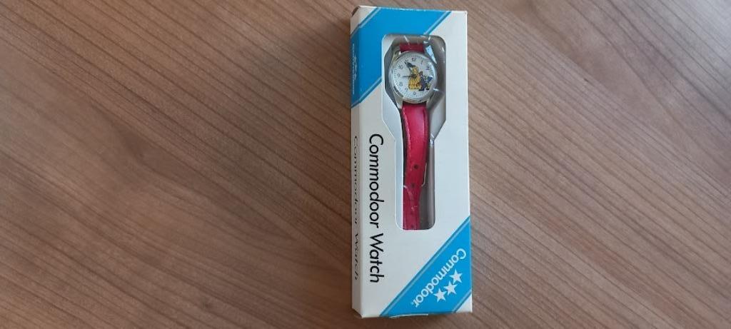 Montre vintage Commodoor pour enfants datant de 1992. Jamais, Enlèvement ou Envoi, Neuf, Rouge, Garçon ou Fille