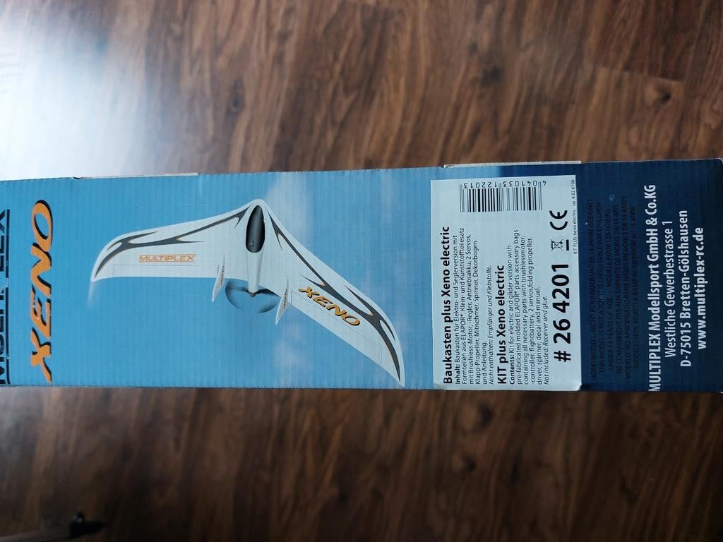 Multiplex Xeno flying wing met motor kit nieuw, Hobby en Vrije tijd, Ophalen, Nieuw