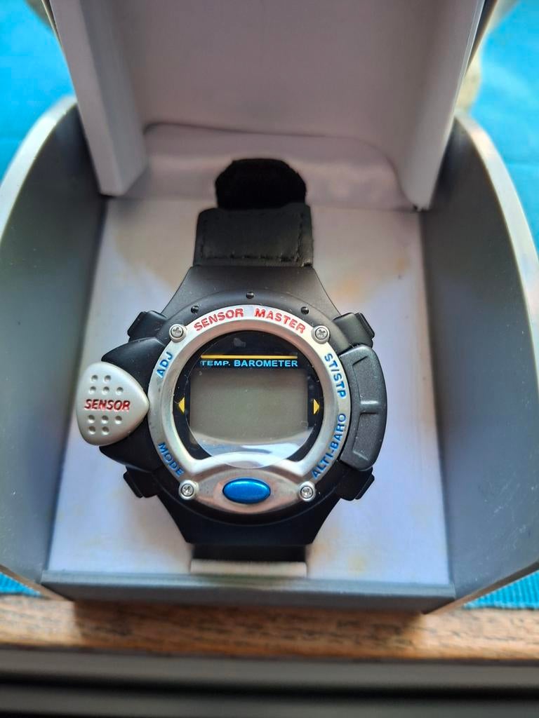 Montre ,chrono, thermomètre, baromètre,altimètre Sensor Mast, Bijoux, Sacs & Beauté, Montres | Hommes