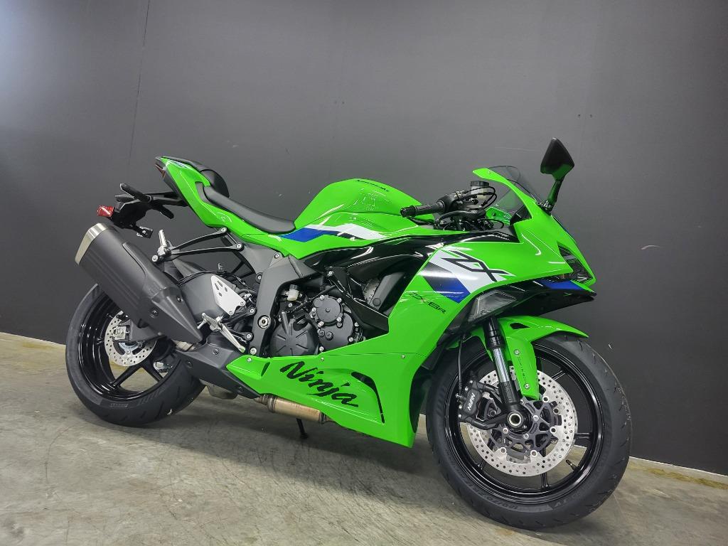 2026 Kawasaki ZX-6R (4j garantie, 4j Assistance), 636 cc, 4 cilinders, Bedrijf, Super Sport