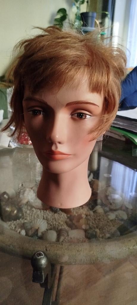 Tête de mannequin % cheveux., Enlèvement, Comme neuf