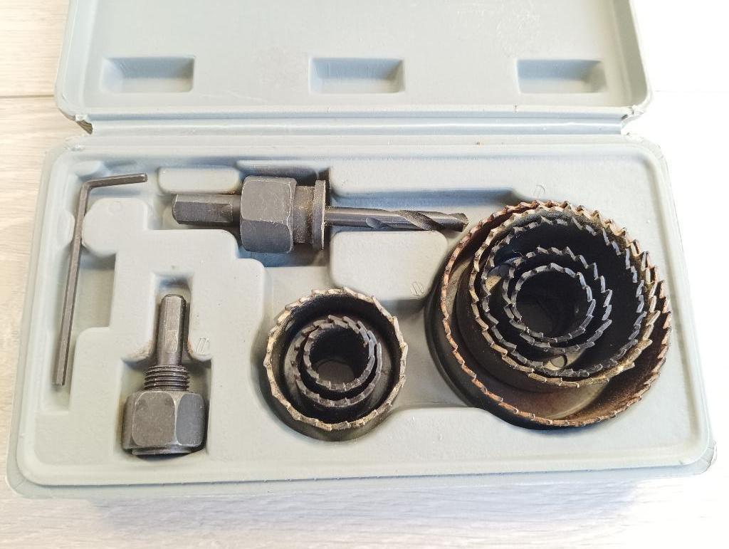Set met cirkelzaagbladen voor boormachine 19-64 mm, Ophalen, Gebruikt