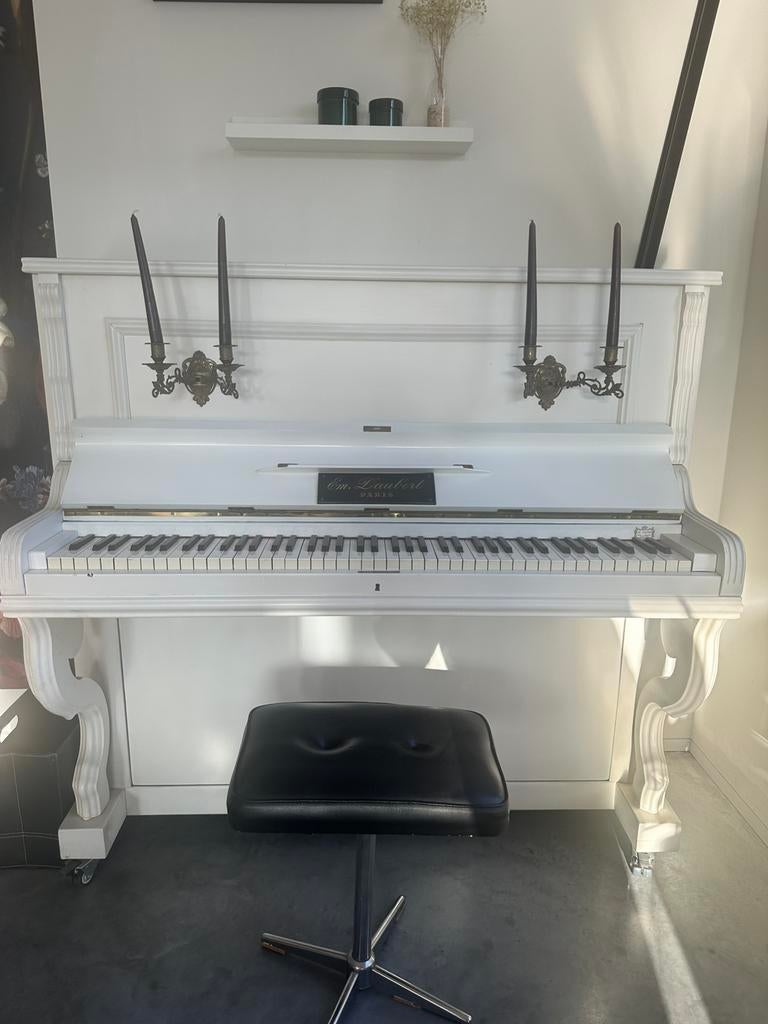 Piano beige, Ophalen, Gebruikt, Wit, Piano