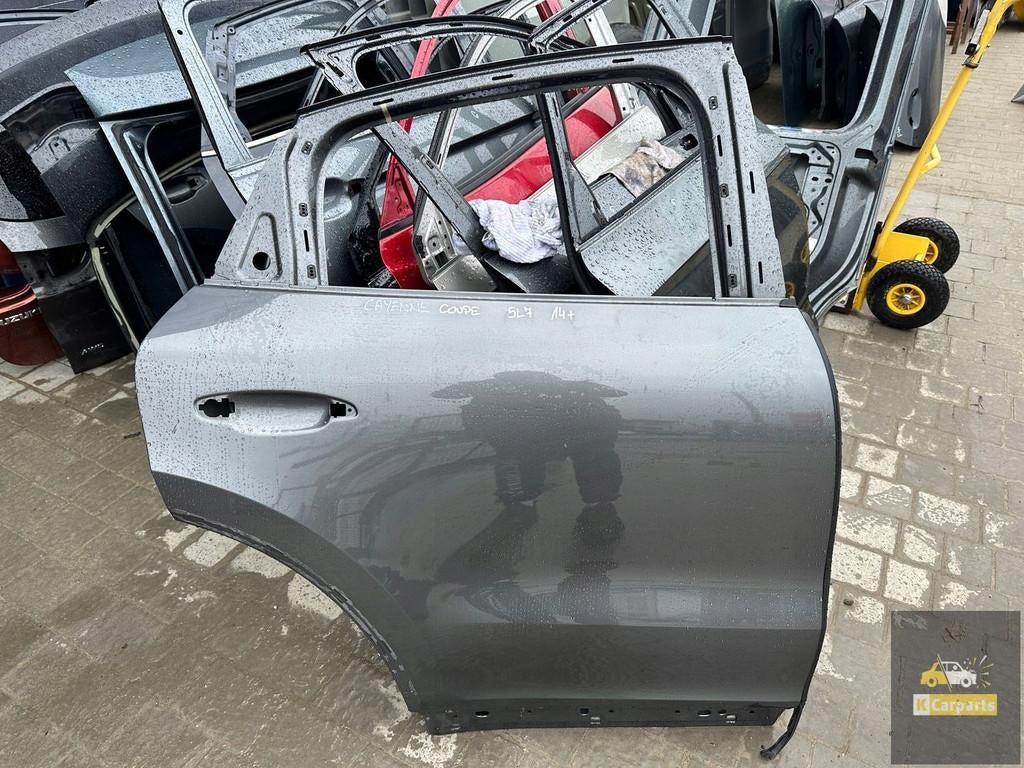 Porsche Cayenne Coup achterdeur rechts, Gebruikt, Deur, Porscheplatz 1
70435  Stuttgart, DE, Porsche