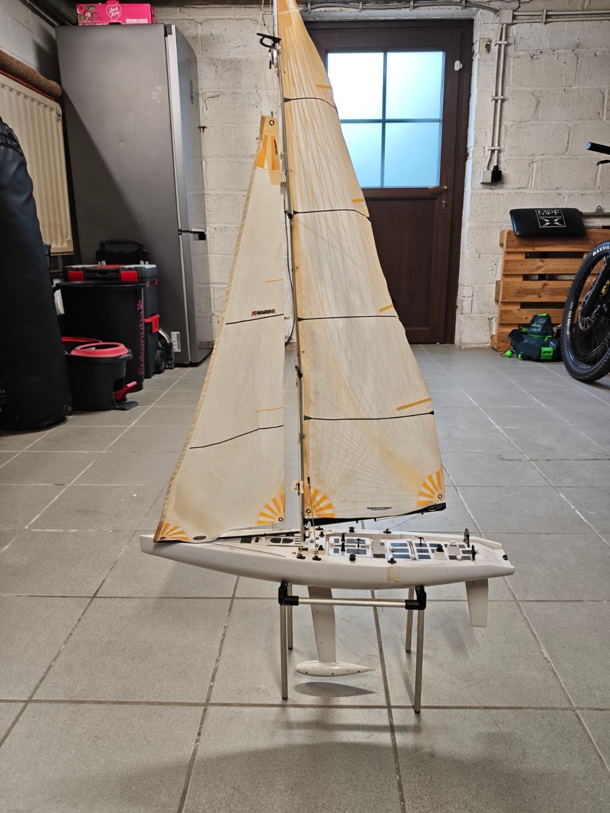 Voilier rc Kyosho Fortune 612, Enlèvement