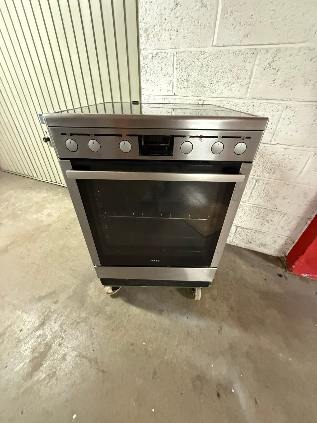 Cuisinière AEG électrique, Electroménager, Enlèvement ou Envoi, Comme neuf, Électrique
