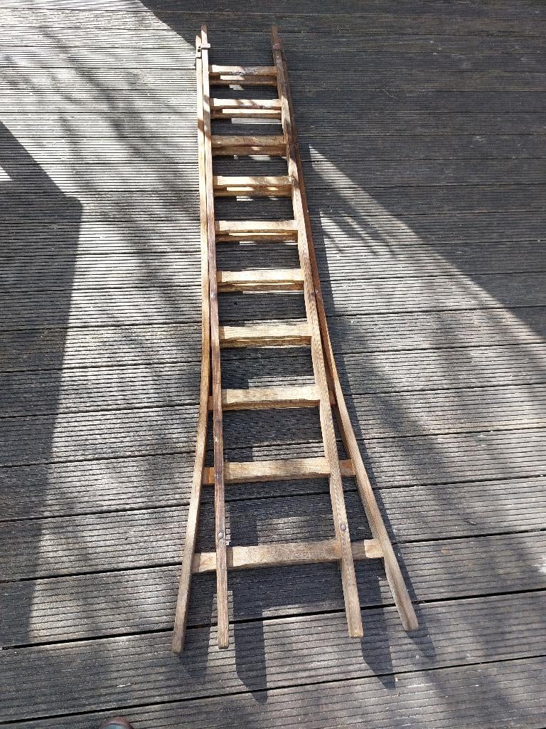 Uitschuifbare houten ladder, Enlèvement, Utilisé, Échelle, 4 mètres ou plus