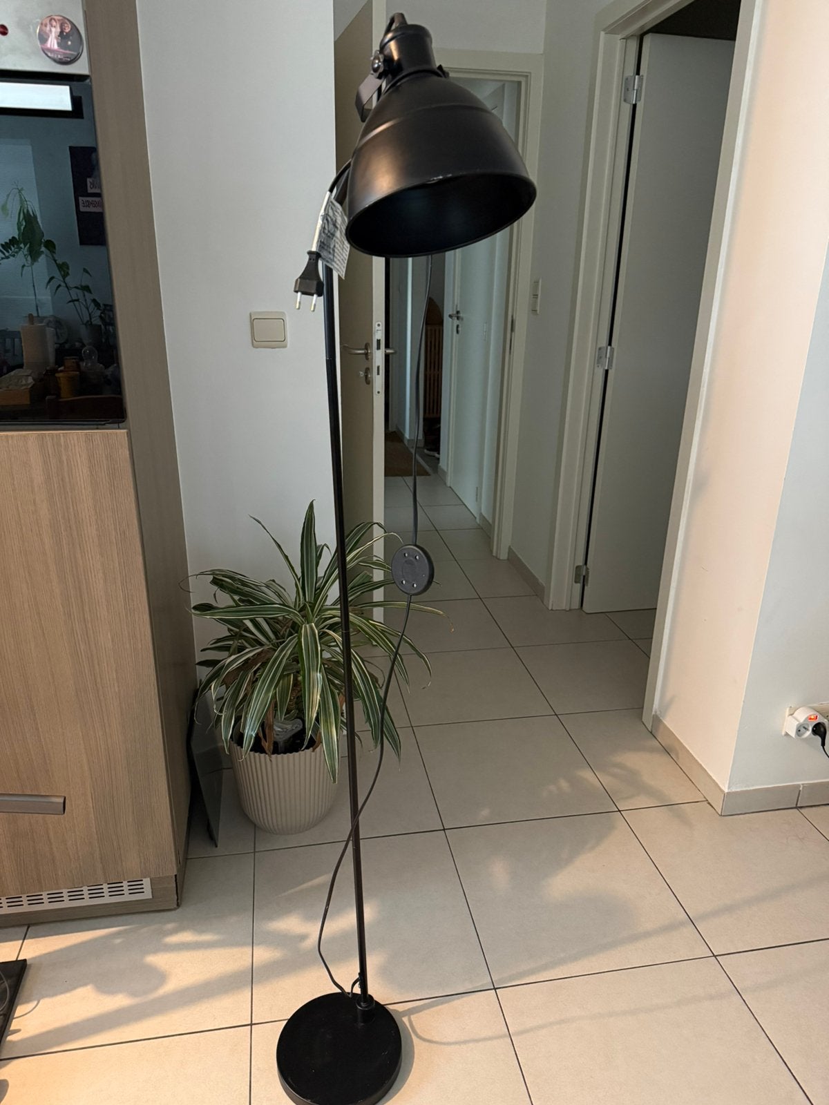 Lampadaire / Staande lamp, Maison & Meubles, Enlèvement, 100 à 150 cm, Métal, E27 (grand)