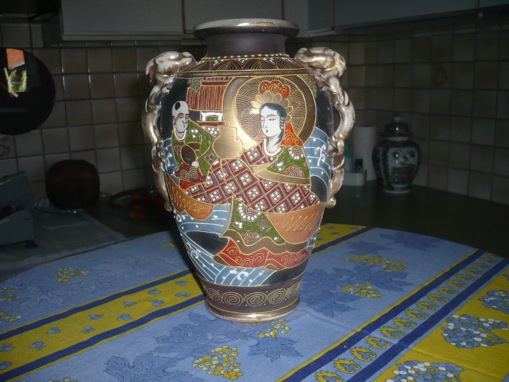 Vaas in Chinese stijl, Ophalen